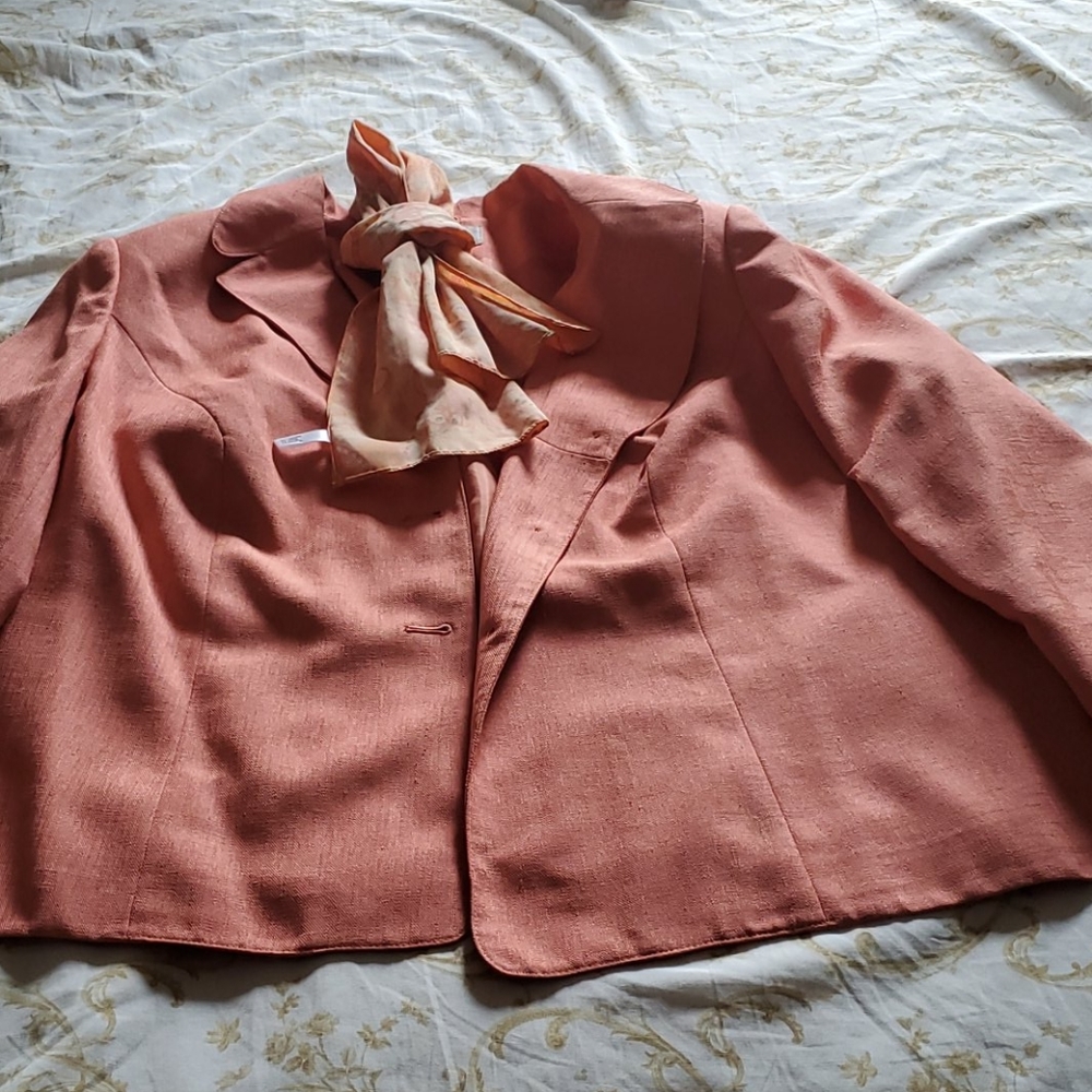 Jacket - Picture 2 of 2